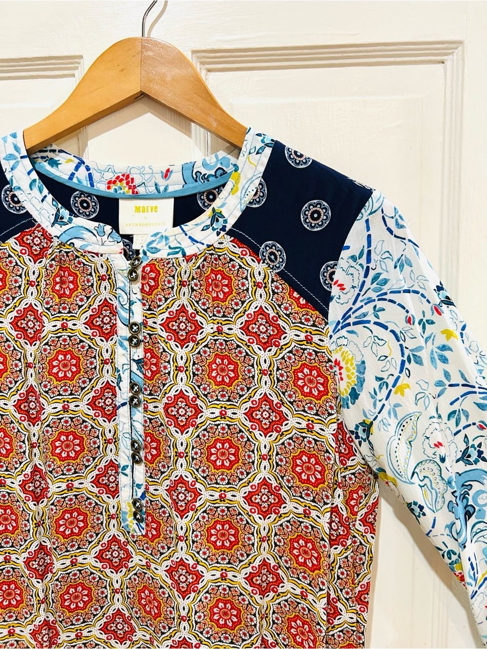 Anthropologie Maeve Mandala Henley Top Boho Maximalist Dopamine Paisley Size 8 - Picture 8 of 10